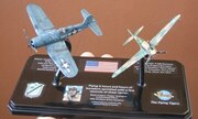 F4U-1A Corsair plus P-40B Warhawk 1:144