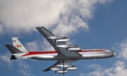 Boeing 707-331 1:144
