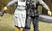 Wounded German with German Nurse 1:35