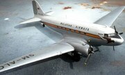 Douglas DC-3 1:72