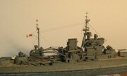 HMS Valiant 1:700