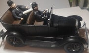 Stan and Ollie's Ford T '27 1:25