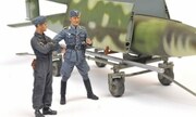 Luftwaffe Officer & Mechanic 1:32