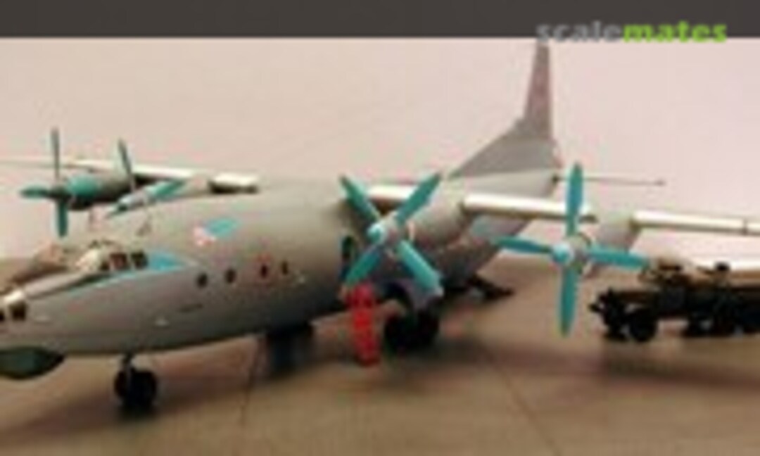 Antonov An-12 Cub 1:72