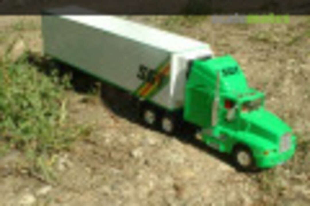 Kenworth T600A 1:32