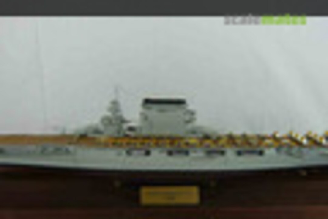 Flugzeugträger HMS Invincible 1:350