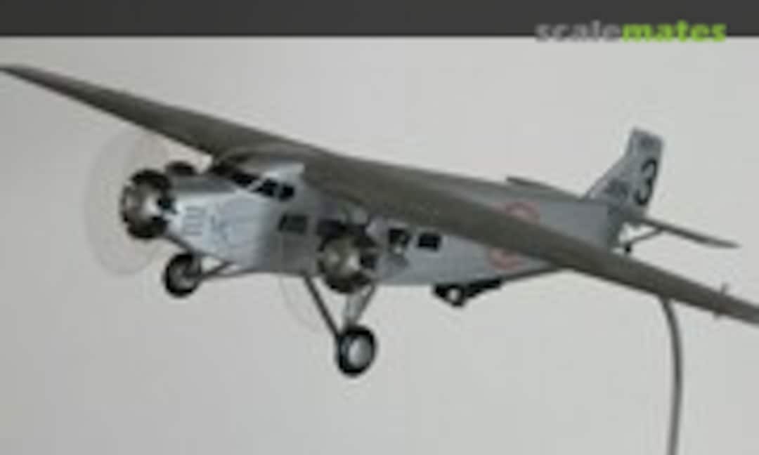 Ford Trimotor 1:77