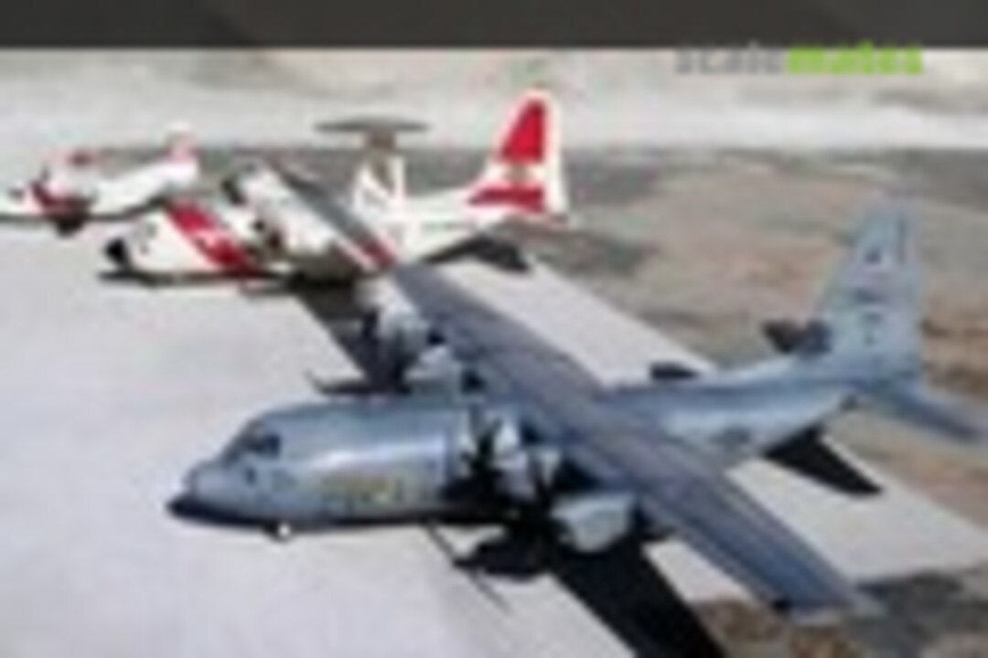 Lockheed C-130J Hercules 1:72