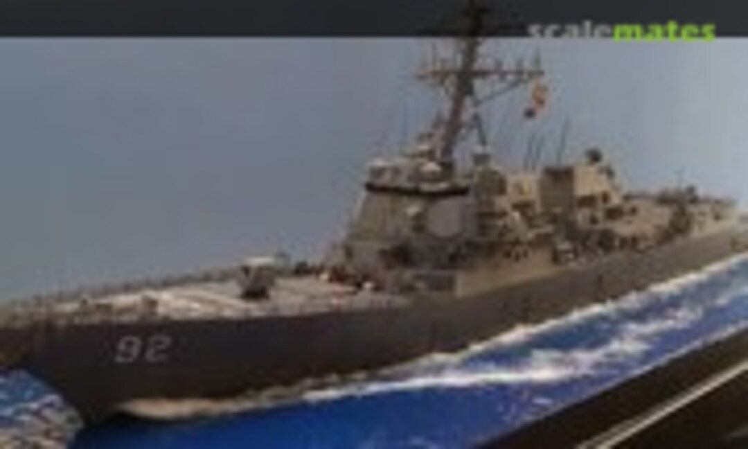 USS Momsen (DDG-92) 1:350
