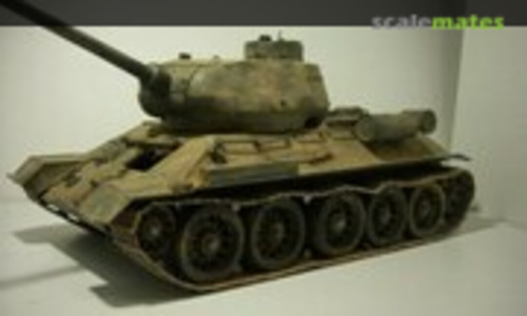 T-34/85 Model 1945 1:16