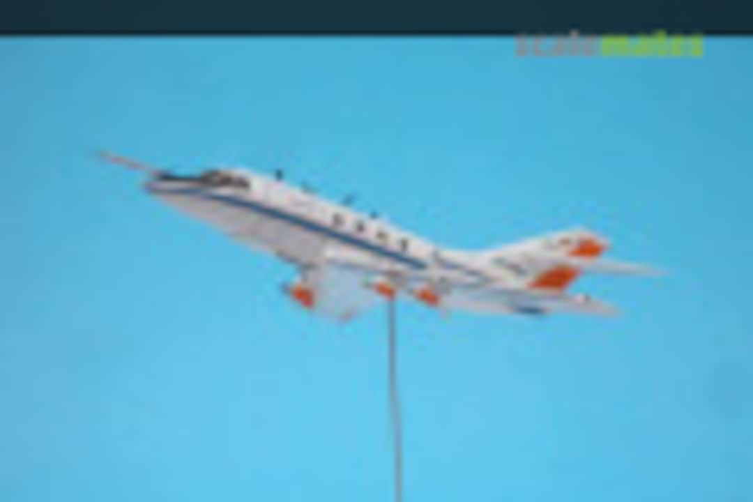 Dassault Falcon 20 1:144