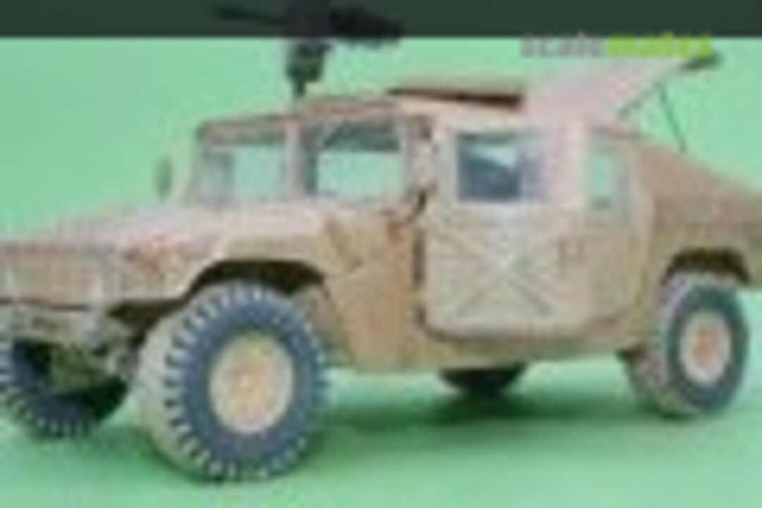 M1095 HUMMER 1:35