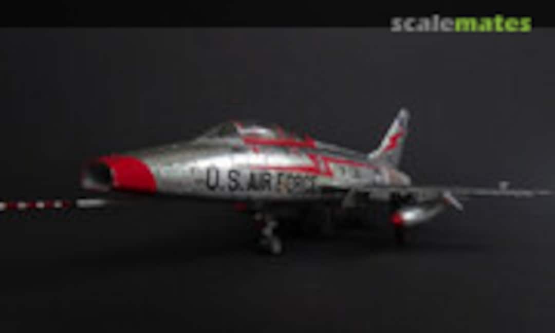 North American F-100F Super Sabre 1:72