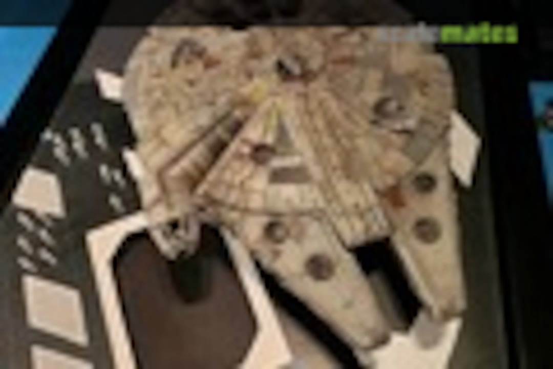 YT-1300 Millennium Falcon 1:144