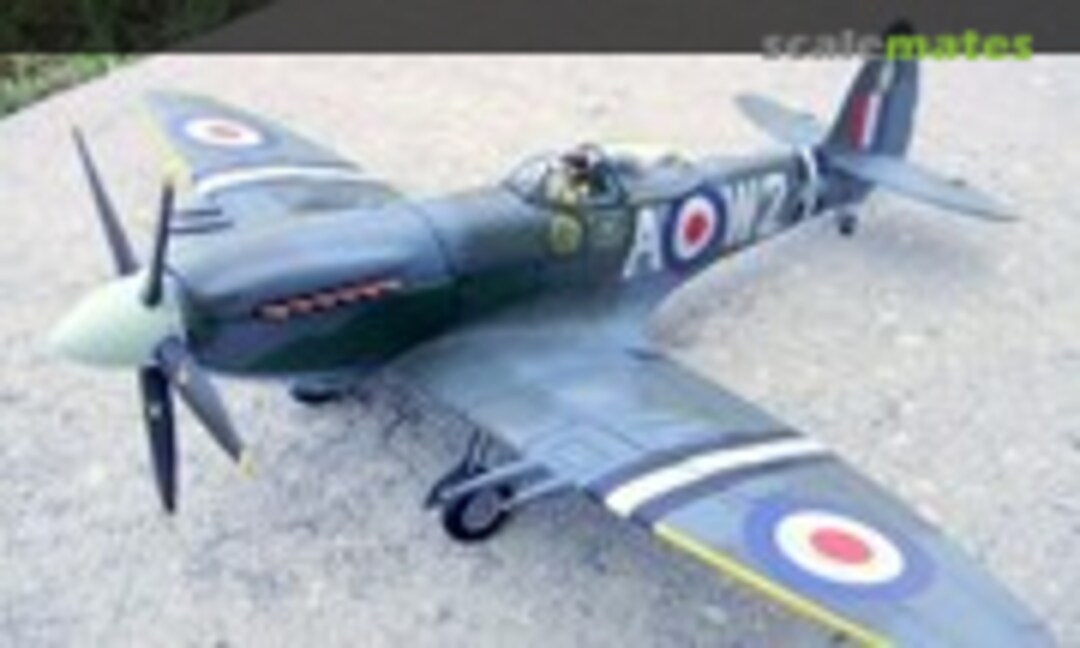 Supermarine Spitfire Mk.XXII 1:32