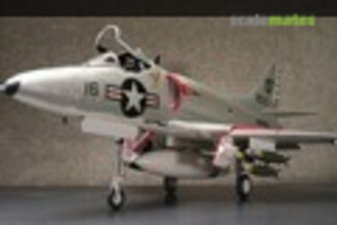 Douglas A-4C Skyhawk 1:48