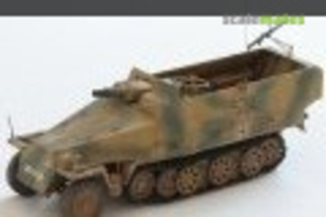 Sd.Kfz. 251/9 Ausf. D Stummel (early) 1:35
