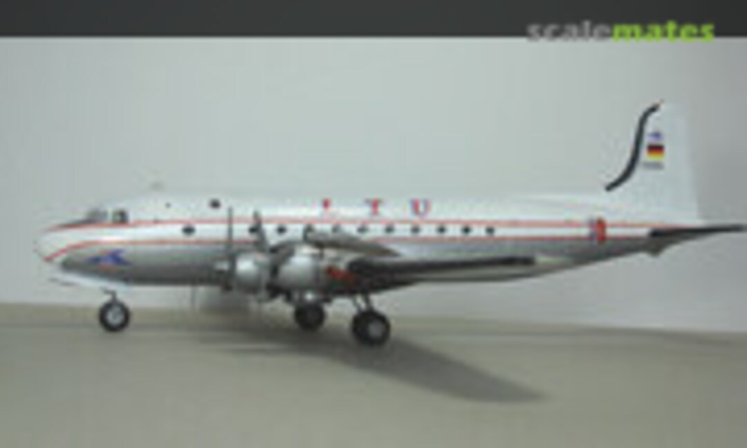 Douglas DC-4 1:72