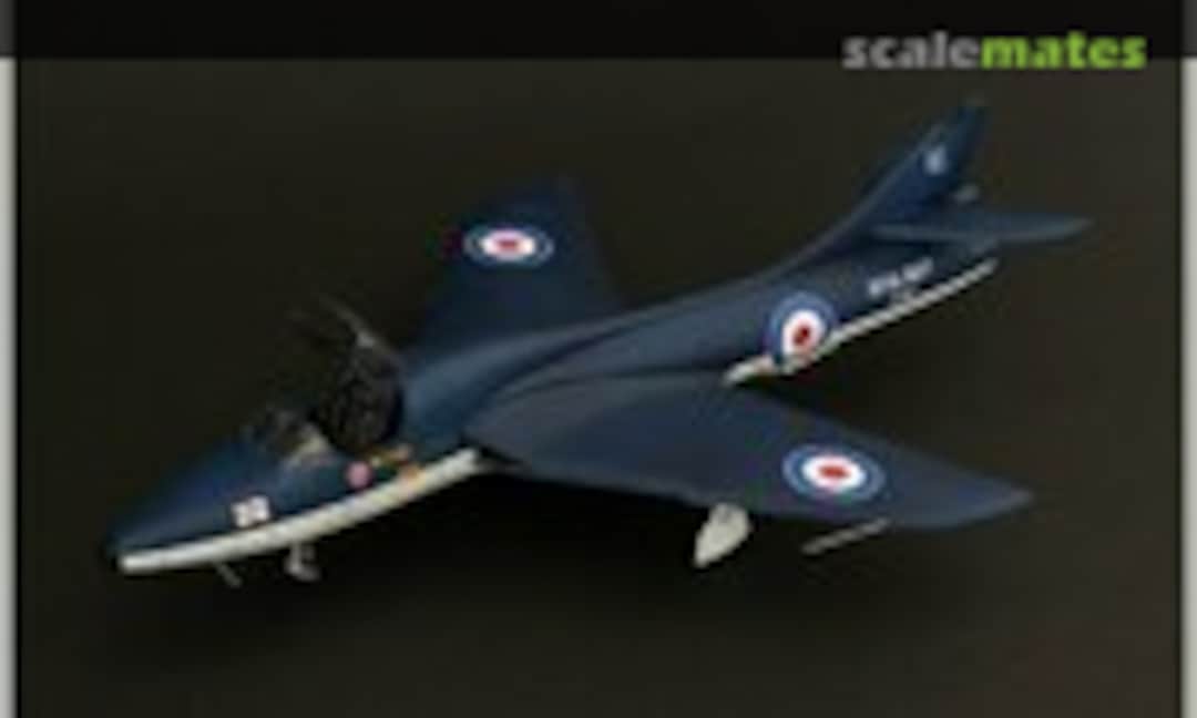 Hawker Hunter T.MK8 1:72