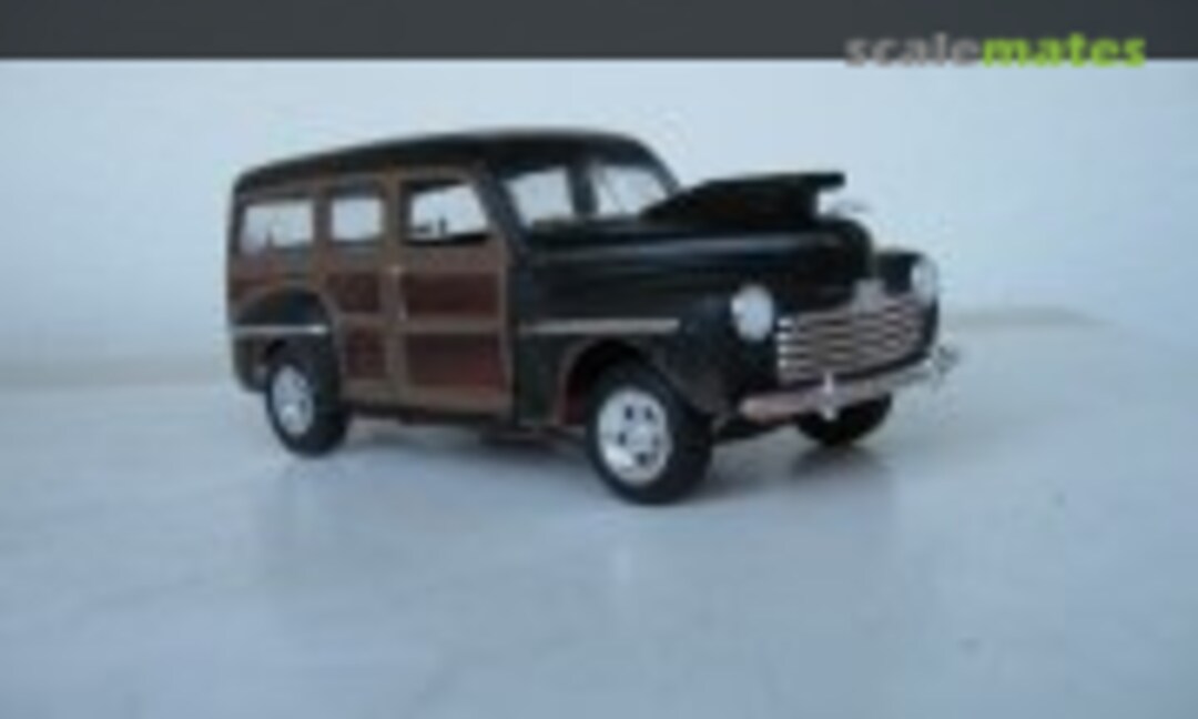 Ford Woody 1:25
