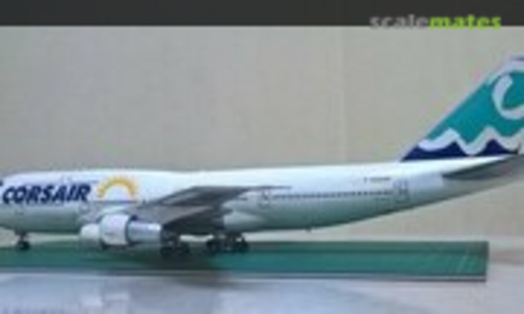 Boeing 747-300 1:144