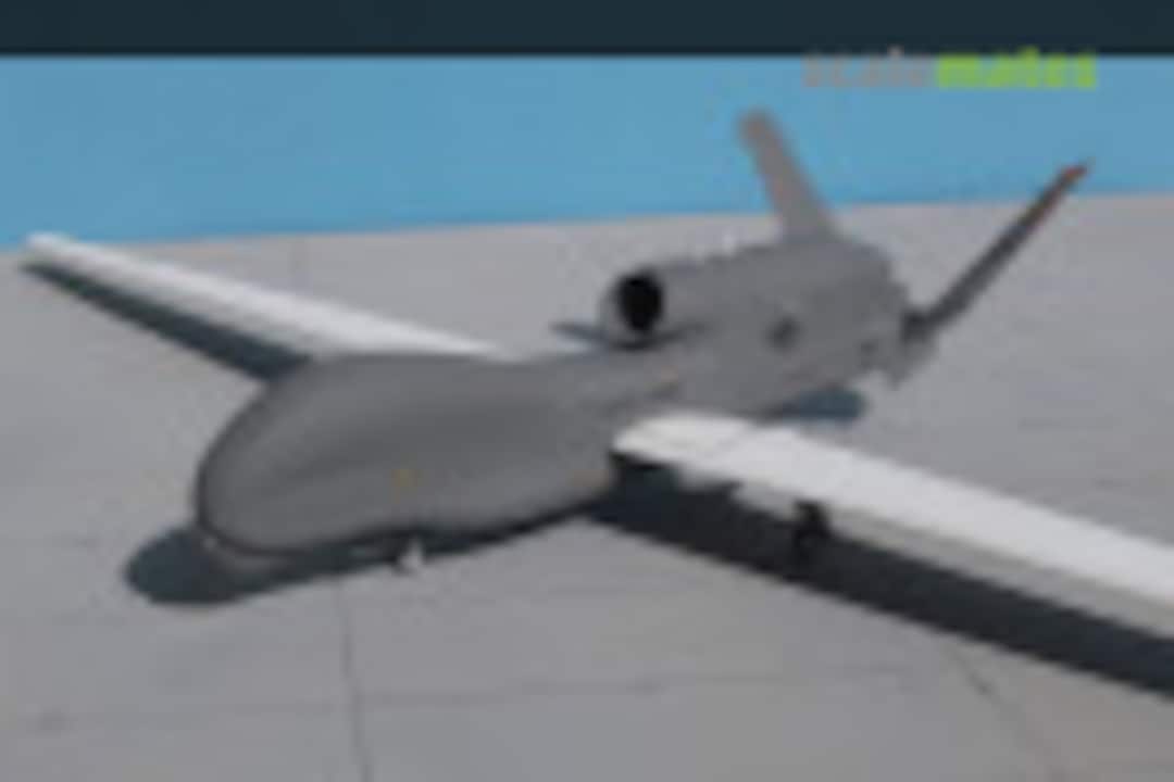 AC-4 Northrop Grumman RQ-4B 1:72