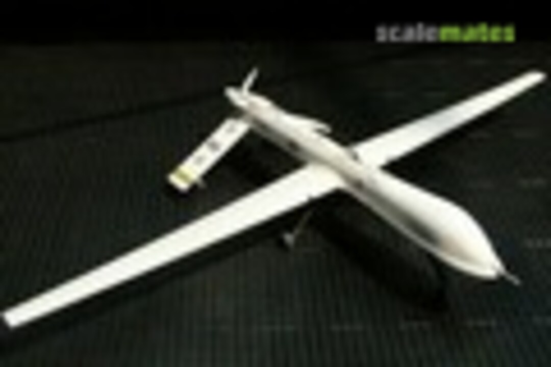 General Atomics RQ-1 Predator 1:72