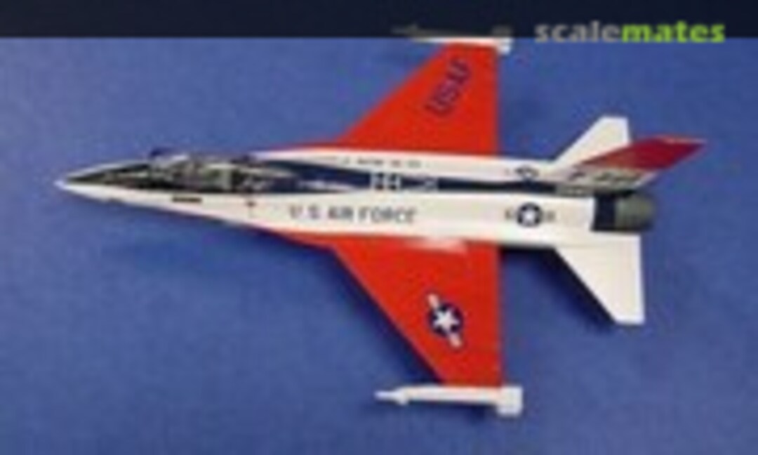 General Dynamics YF-16 Fighting Falcon 1:48