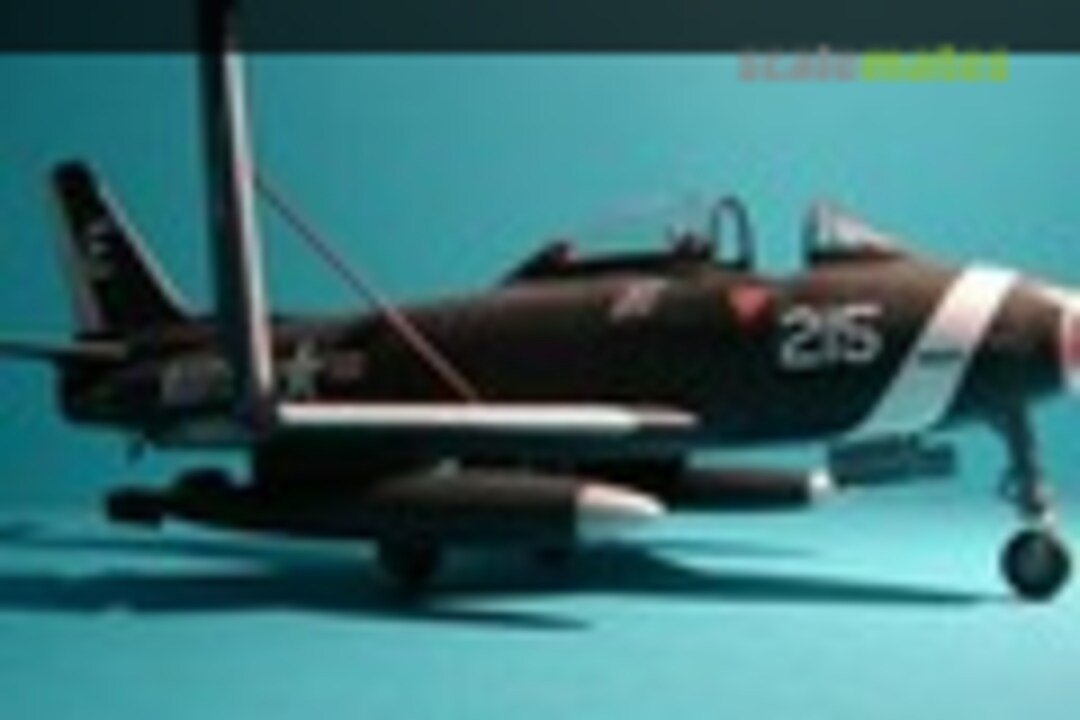 North American FJ-3 Fury 1:48