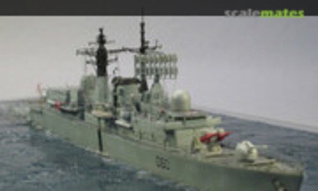 HMS Sheffield 1:700