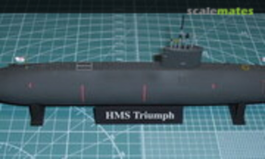 HMS Triumph 1:350
