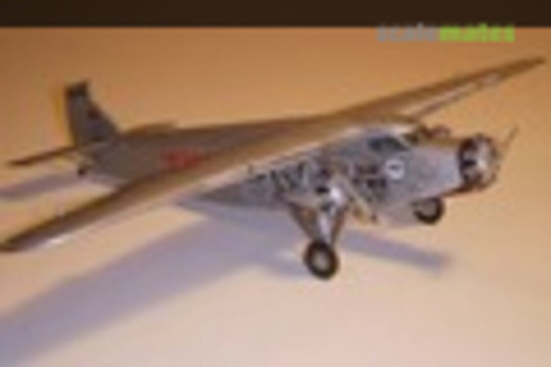 Ford Trimotor 1:72