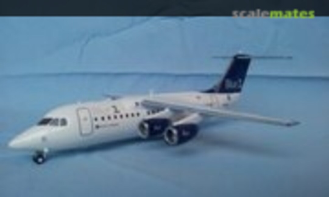 Avro RJ85 1:144