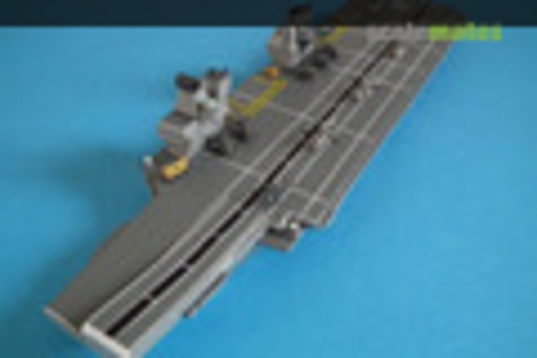 Flugzeugträger HMS Invincible 1:1200
