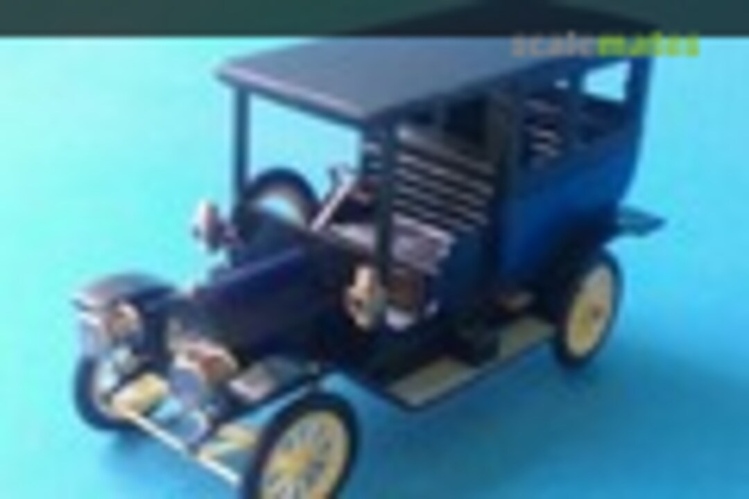 1910 Cadillac Limousine 1:32