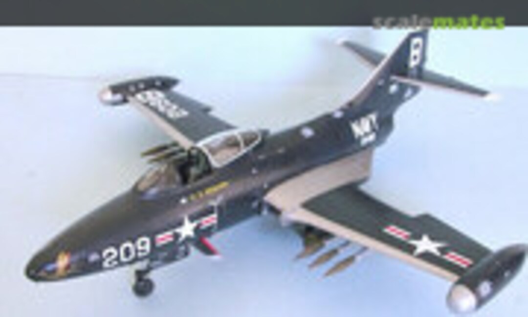 Grumman F9F-5 Panther 1:32
