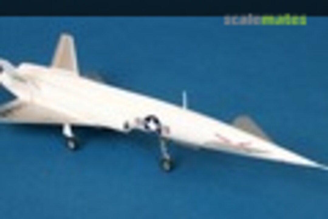 North American X-10 1:72