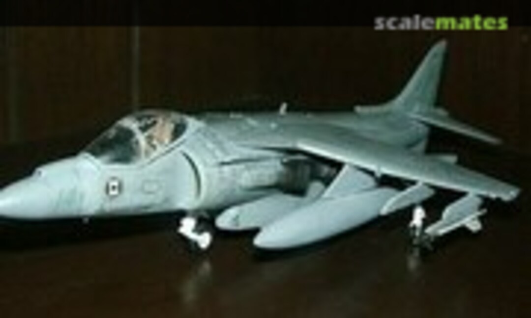 McDonnell Douglas AV-8B Harrier II 1:72
