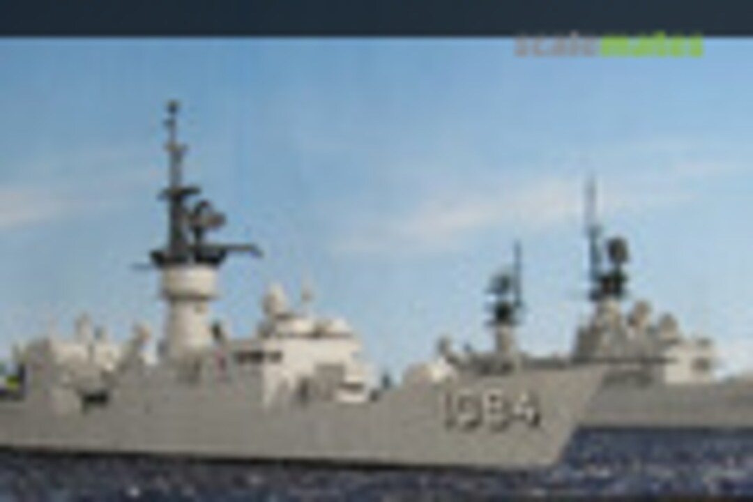 USS Pharris 1:700