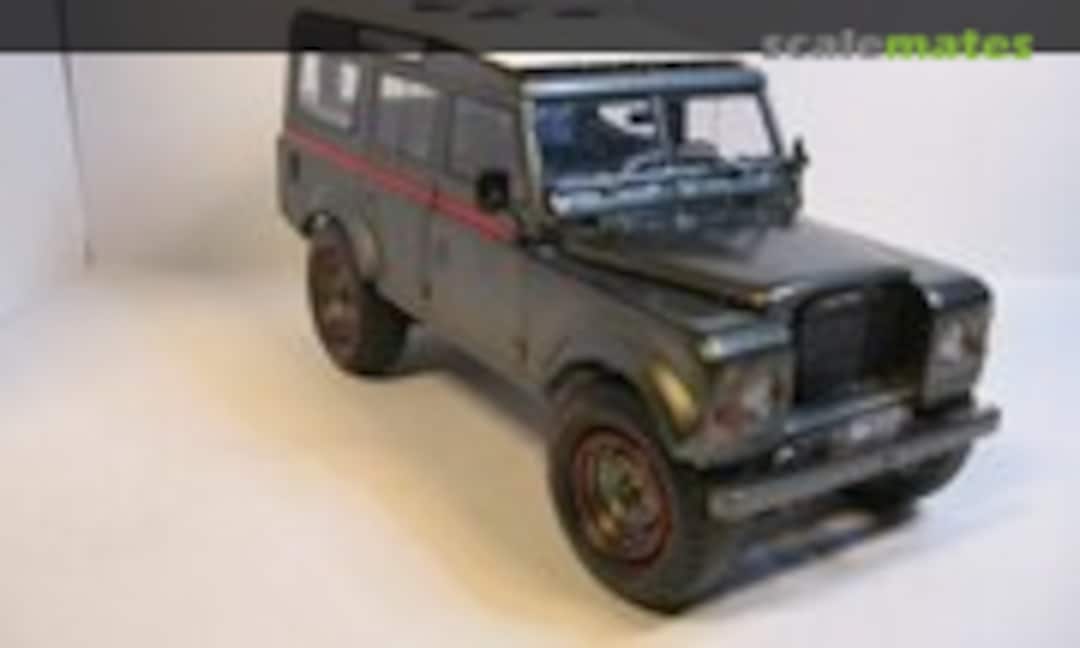 Land Rover series III LWB 1:24