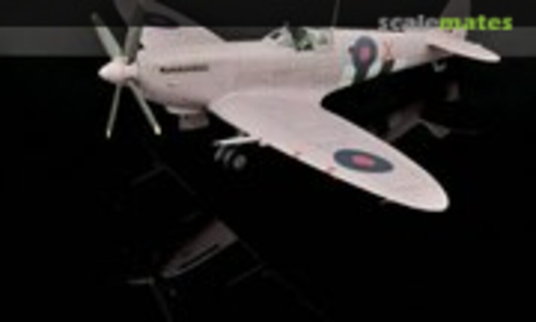 Supermarine Spitfire FR Mk.IX 1:33