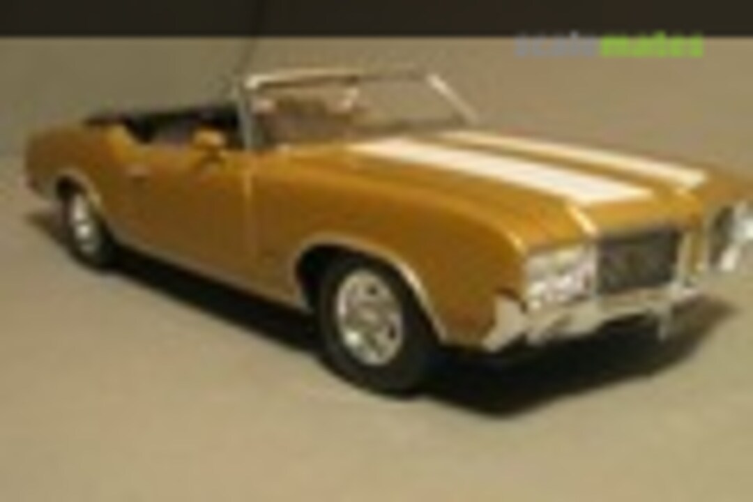 1972 Oldsmobile Cutlass Convertible 1:25