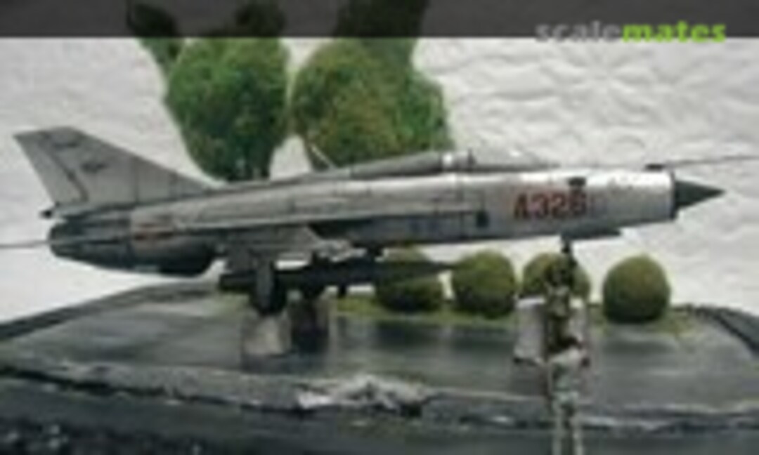 Mikoyan-Gurevich MiG-21PF Fishbed-D 1:100