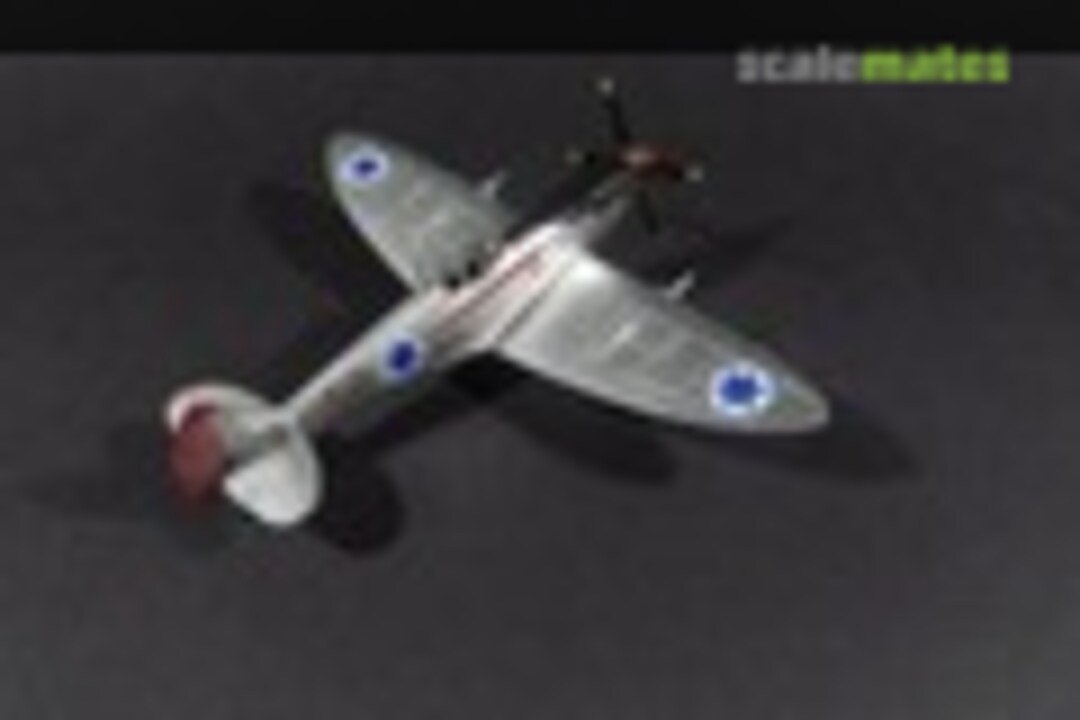Supermarine Spitfire Mk.IXe 1:144