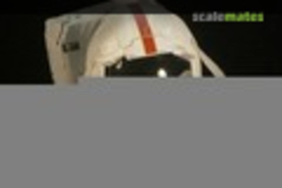 Apollo astronaut 1:8