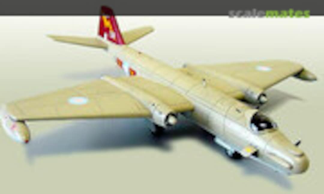 English Electric Canberra T.17 1:144