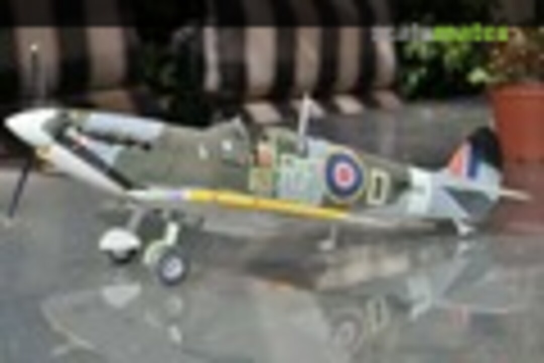 Supermarine Spitfire Mk.Vb 1:24