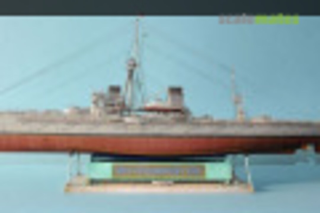 HMS Dreadnought 1:350