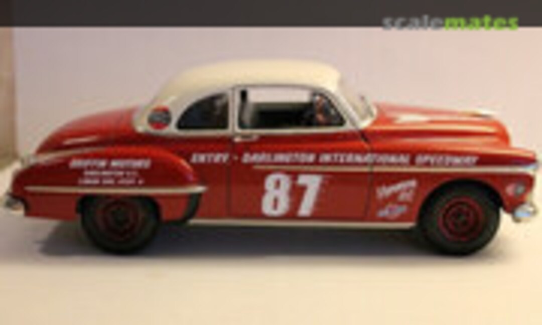 Oldsmobile Club Coupe 1:24