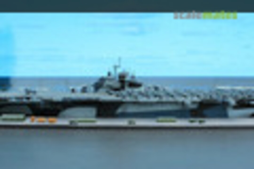 Flugzeugträger HMS Invincible 1:700